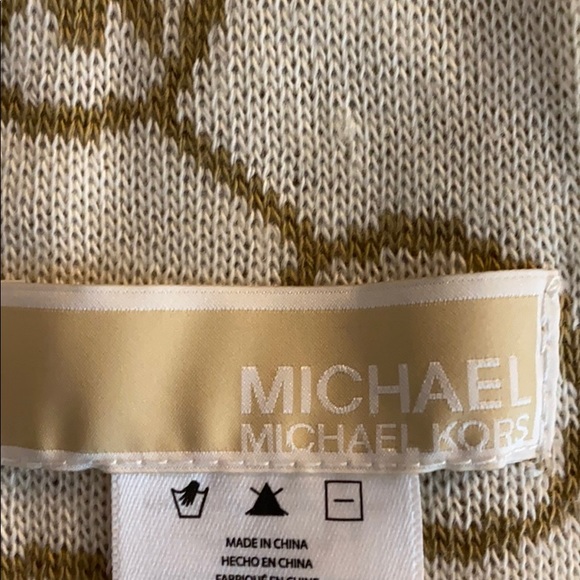Michael Kors logo double side scarf - Picture 12 of 15